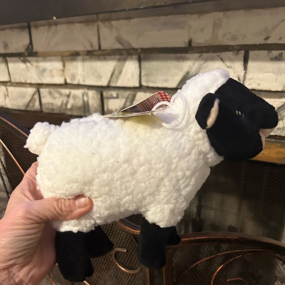 Sheep Squeaker Dog Toy with Tennis Ball Inside, two One NEW Farm home - Picture 2 of 8